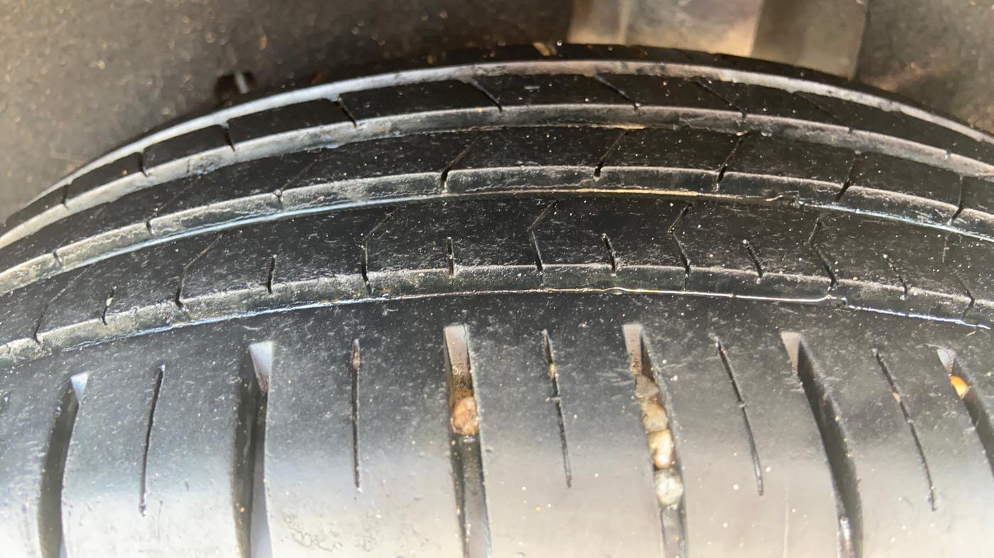 2020 Toyota Glanza V CVT, Petrol, Automatic, 31,748 km, Left Rear Tyre Tread