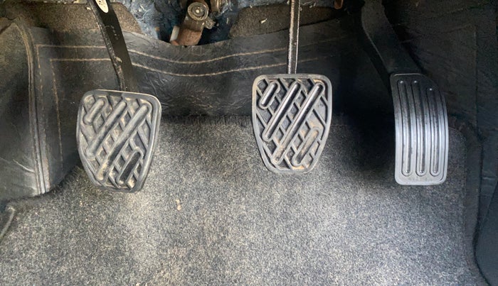 2018 Nissan Micra Active XL O, Petrol, Manual, 18,143 km, Pedals