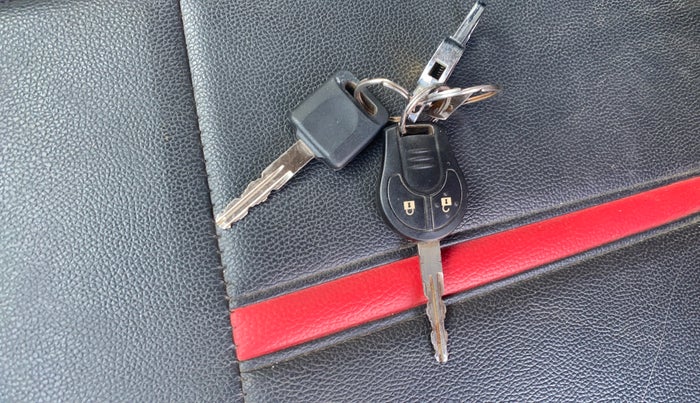 2018 Nissan Micra Active XL O, Petrol, Manual, 18,143 km, Key Close Up