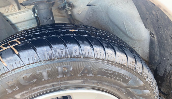 2018 Nissan Micra Active XL O, Petrol, Manual, 18,143 km, Left Front Tyre Tread