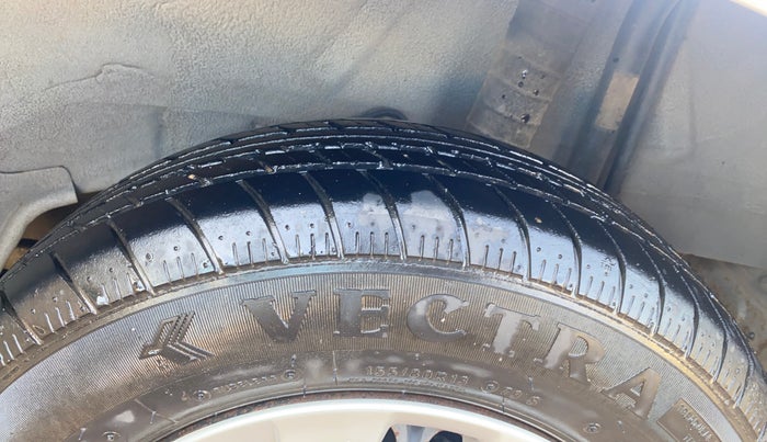 2018 Nissan Micra Active XL O, Petrol, Manual, 18,143 km, Left Rear Tyre Tread