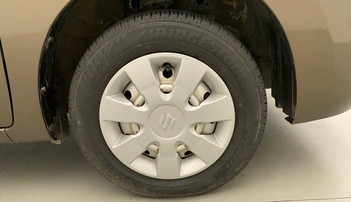 2014 Maruti Wagon R 1.0 LXI CNG, CNG, Manual, 71,685 km, Right Front Wheel
