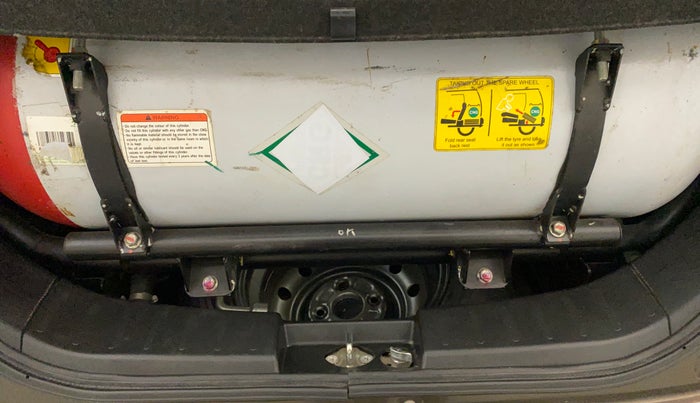2014 Maruti Wagon R 1.0 LXI CNG, CNG, Manual, 71,685 km, Boot Inside