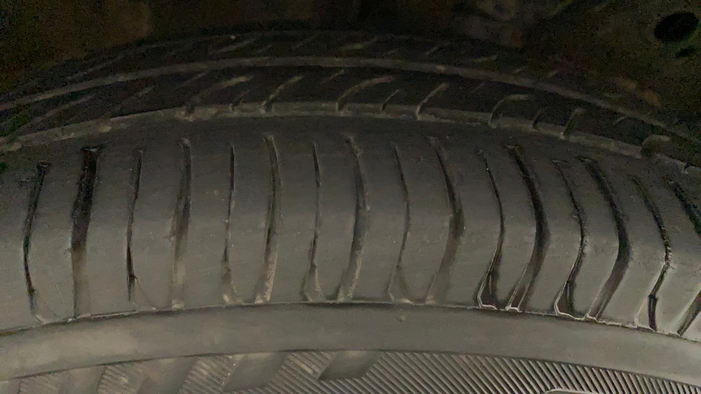 2014 Maruti Wagon R 1.0 LXI CNG, CNG, Manual, 71,685 km, Right Rear Tyre Tread