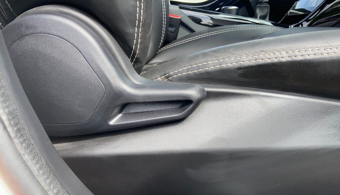 2023 Tata NEXON PURE 1.2 PETROL, Petrol, Manual, 4,096 km, Driver Side Adjustment Panel