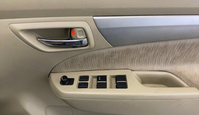 2014 Maruti Ertiga VXI CNG, CNG, Manual, 77,691 km, Driver Side Door Panels Control