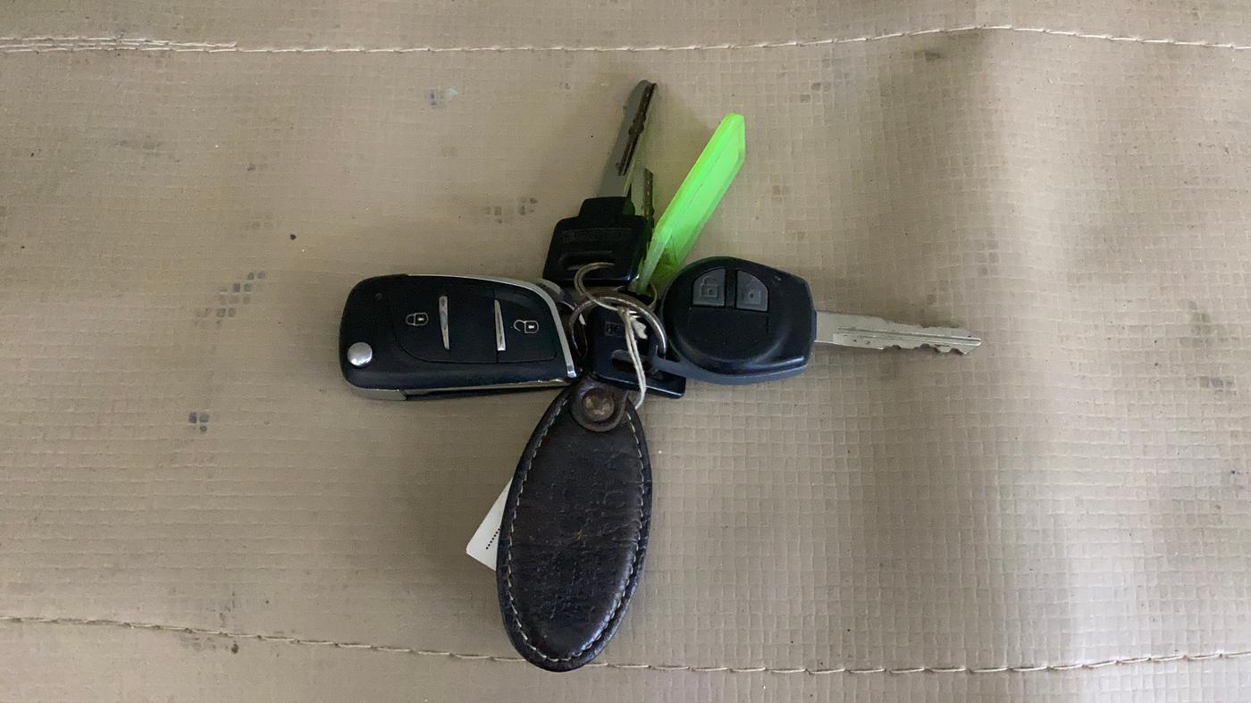 2014 Maruti Ertiga VXI CNG, CNG, Manual, 77,691 km, Key Close Up