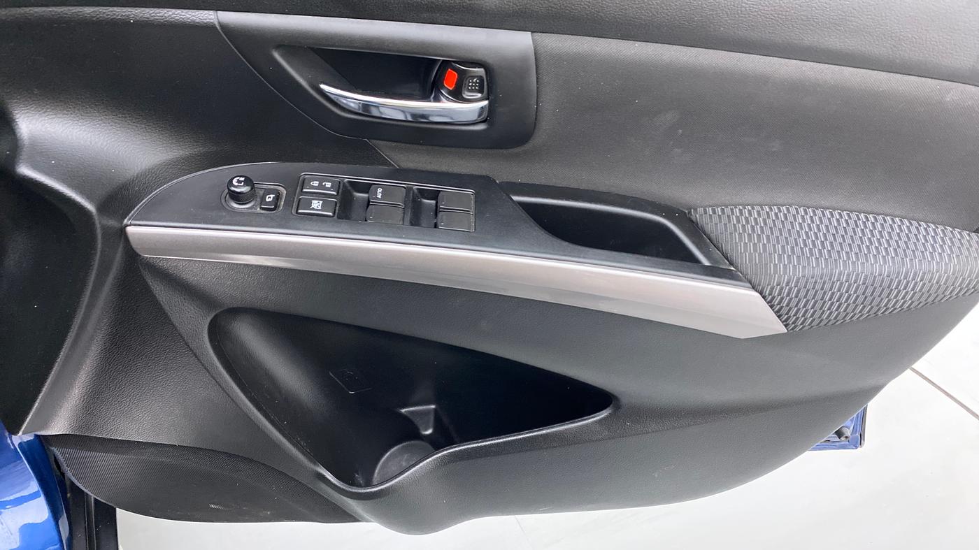 2019 Maruti S Cross DELTA SHVS, Diesel, Manual, 21,957 km, Driver Side Door Panels Control