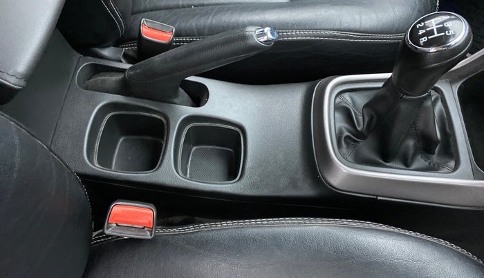 2019 Maruti S Cross DELTA SHVS, Diesel, Manual, 21,957 km, Gear Lever