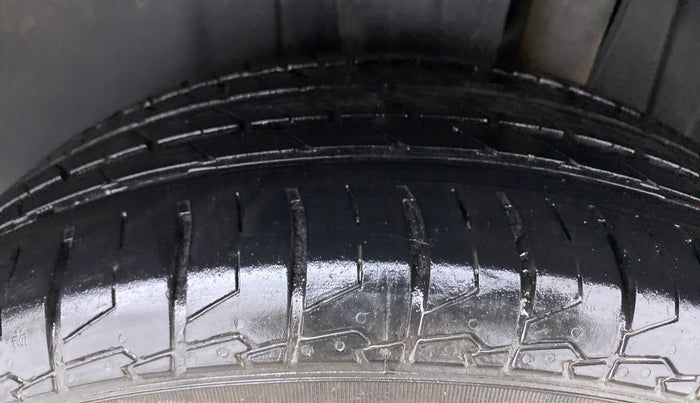 2019 Maruti S Cross DELTA SHVS, Diesel, Manual, 21,957 km, Left Rear Tyre Tread