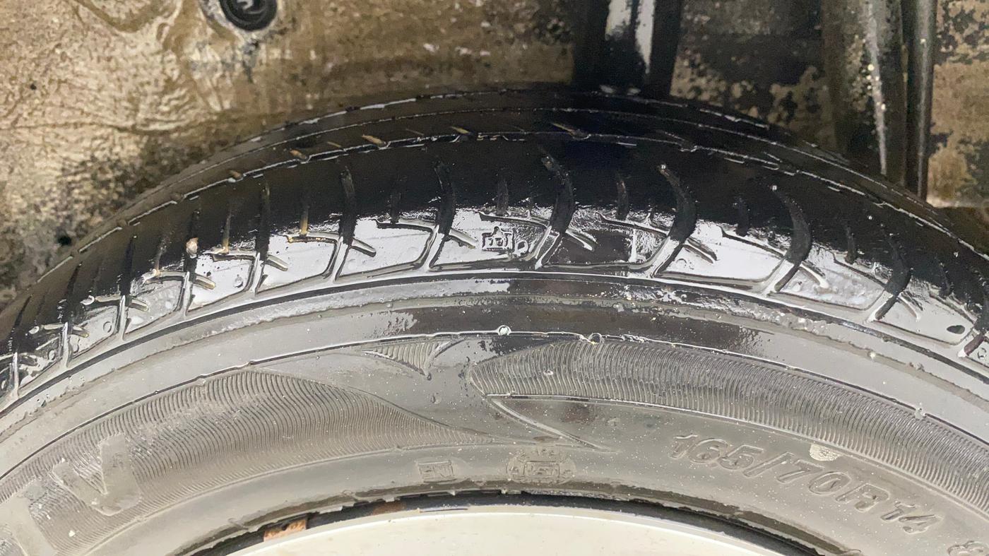 2016 Maruti Celerio VXI, Petrol, Manual, 67,717 km, Left Rear Tyre Tread