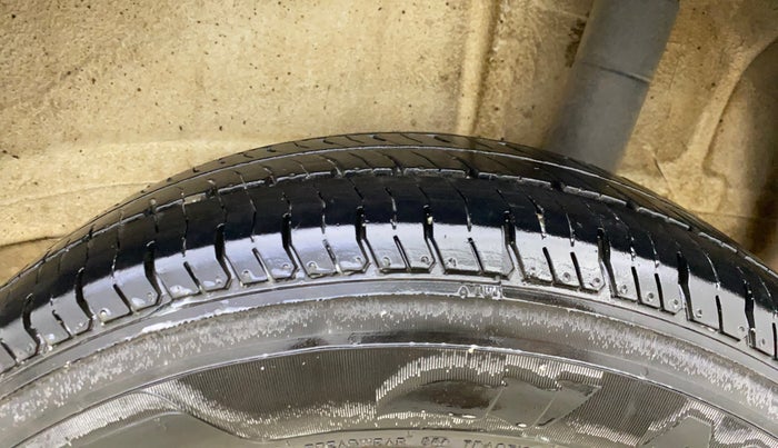 2020 Maruti New Wagon-R LXI CNG 1.0, CNG, Manual, 65,511 km, Left Rear Tyre Tread