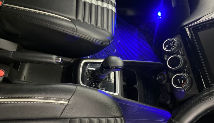 2023 Maruti Swift ZXI AMT, Petrol, Automatic, 20,080 km, Gear Lever