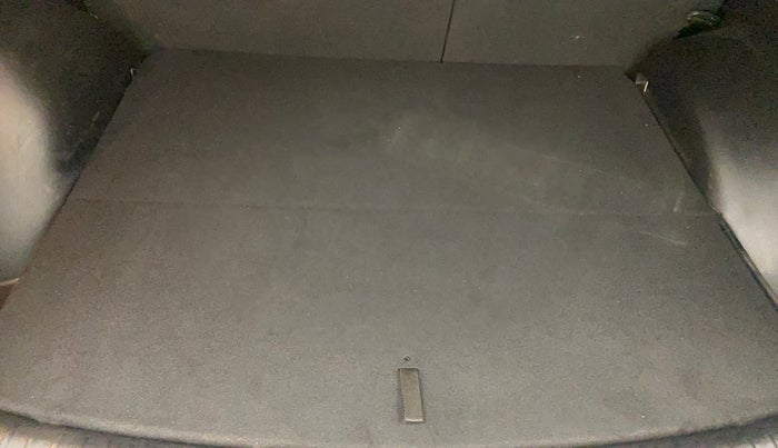 2020 KIA SELTOS HTX 1.5 PETROL, Petrol, Manual, 1,07,498 km, Boot Inside