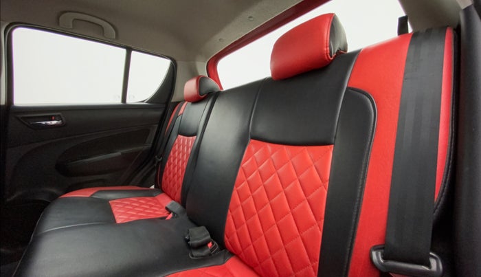 2015 Maruti Swift VXI, Petrol, Manual, 69,216 km, Right Side Rear Door Cabin