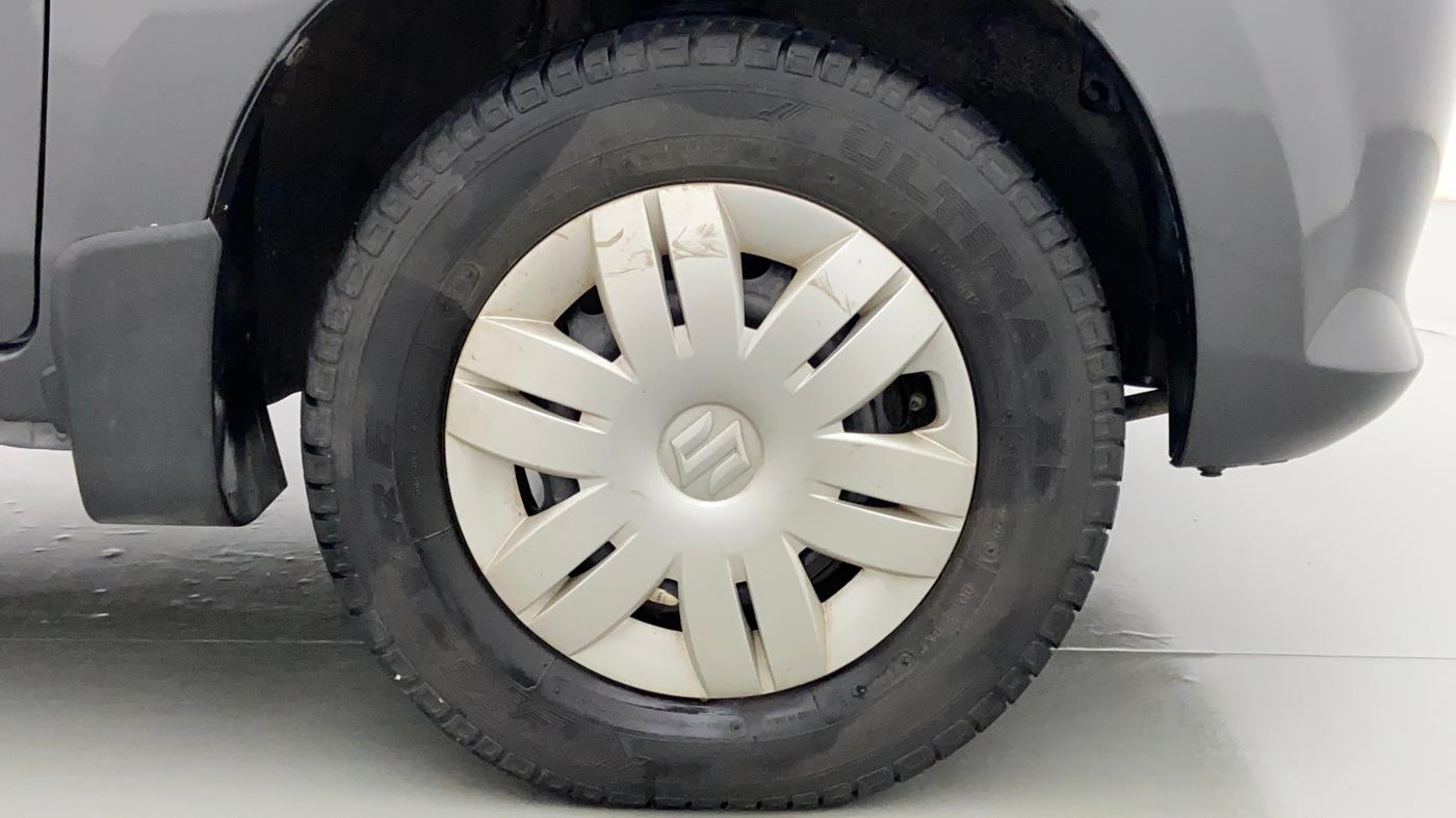 2014 Maruti Alto 800 LXI, Petrol, Manual, 28,635 km, Right Front Wheel