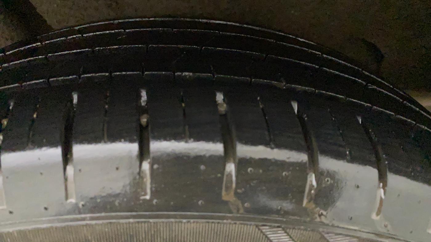 2020 Maruti Baleno ZETA PETROL 1.2, Petrol, Manual, 22,175 km, Left Rear Tyre Tread