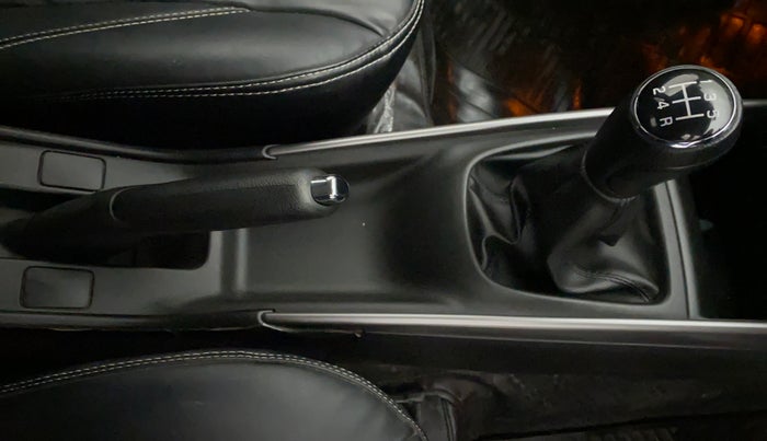 2020 Maruti Baleno ZETA PETROL 1.2, Petrol, Manual, 22,175 km, Gear Lever