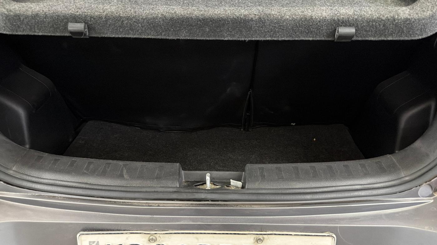 2017 Maruti Swift LXI, Petrol, Manual, 65,171 km, Boot Inside