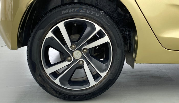 2020 Tata ALTROZ XZ 1.2, Petrol, Manual, 23,095 km, Right Rear Wheel