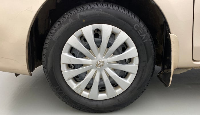 2011 Toyota Etios G, Petrol, Manual, 39,508 km, Left Front Wheel