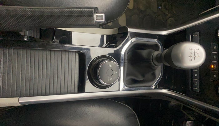 2018 Tata NEXON XZ PLUS DIESEL, Diesel, Manual, 25,476 km, Gear Lever