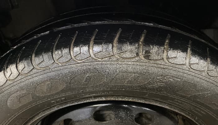 2016 Tata Tiago XZ PETROL, Petrol, Manual, 51,989 km, Right Rear Tyre Tread