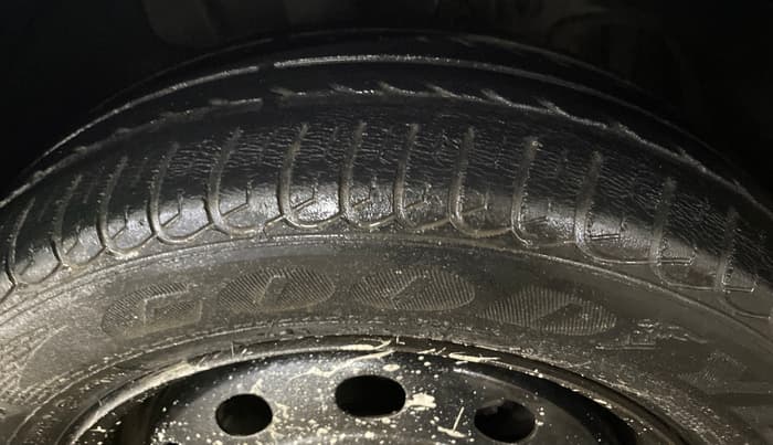 2016 Tata Tiago XZ PETROL, Petrol, Manual, 51,989 km, Right Front Tyre Tread