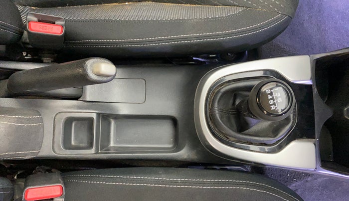 2019 Honda WR-V 1.5L I-DTEC VX MT, Diesel, Manual, 1,11,202 km, Gear Lever