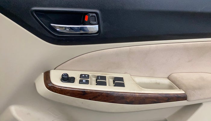 2018 Maruti Dzire ZXI PLUS, Petrol, Manual, 61,137 km, Driver Side Door Panels Control