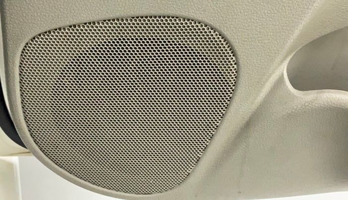 2014 Maruti Celerio VXI, Petrol, Manual, 83,895 km, Infotainment system - Rear speakers missing / not working