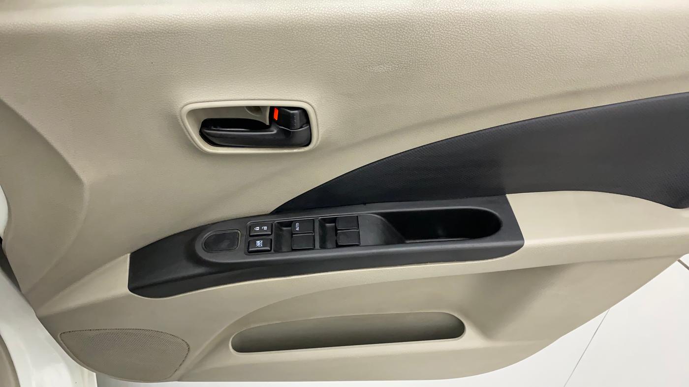2014 Maruti Celerio VXI, Petrol, Manual, 83,895 km, Driver Side Door Panels Control