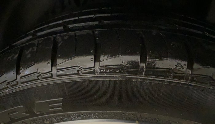 2021 KIA SELTOS X LINE 1.4 PETROL DCT, Petrol, Automatic, 27,961 km, Left Rear Tyre Tread