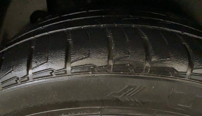 2021 KIA SELTOS X LINE 1.4 PETROL DCT, Petrol, Automatic, 27,961 km, Right Rear Tyre Tread