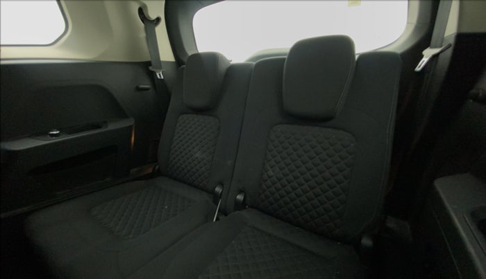 2021 Tata Safari XT PLUS, Diesel, Manual, 58,825 km, Third Seat Row ( optional )