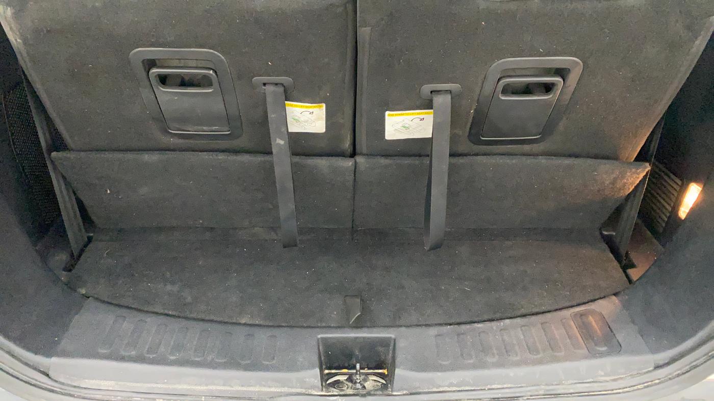 2021 Tata Safari XT PLUS, Diesel, Manual, 58,825 km, Boot Inside