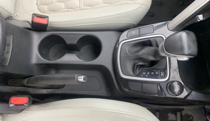 2022 KIA SELTOS HTX IVT 1.5 PETROL, Petrol, Automatic, 21,708 km, Gear Lever