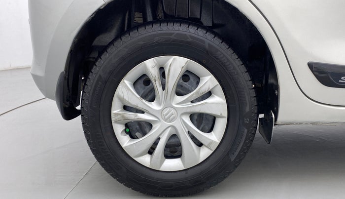 2018 Maruti Swift VXI, Petrol, Manual, 60,121 km, Right Rear Wheel
