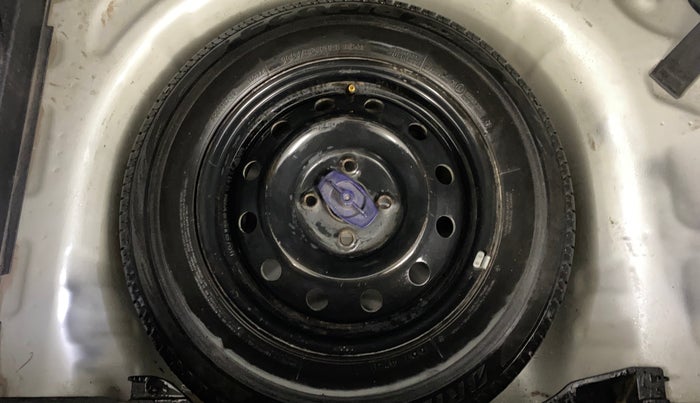 2019 Maruti Swift VXI, Petrol, Manual, 83,481 km, Spare Tyre