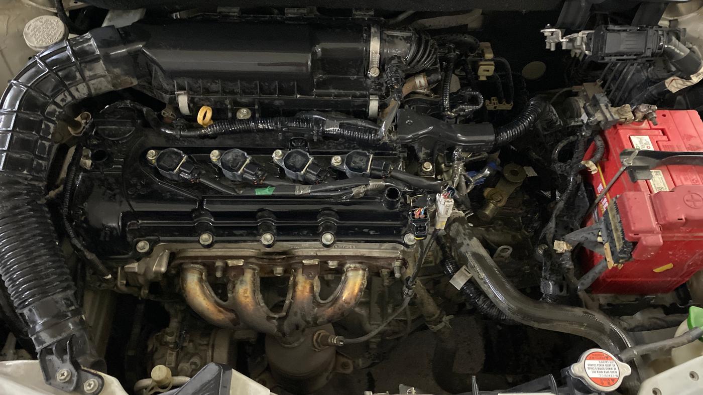 2019 Maruti Swift VXI, Petrol, Manual, 83,481 km, Engine View