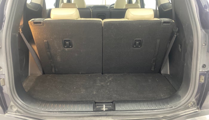 2022 KIA CARENS LUXURY PLUS 1.5 DIESEL AT 7 STR, Diesel, Automatic, 36,454 km, Boot Inside