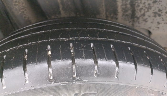 2022 Maruti Baleno ALPHA 1.2 AGS, Petrol, Automatic, 37,113 km, Right Rear Tyre Tread