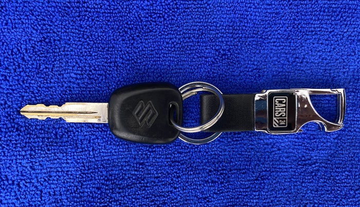 2019 Maruti Alto 800 LXI CNG, CNG, Manual, 34,317 km, Key Close Up