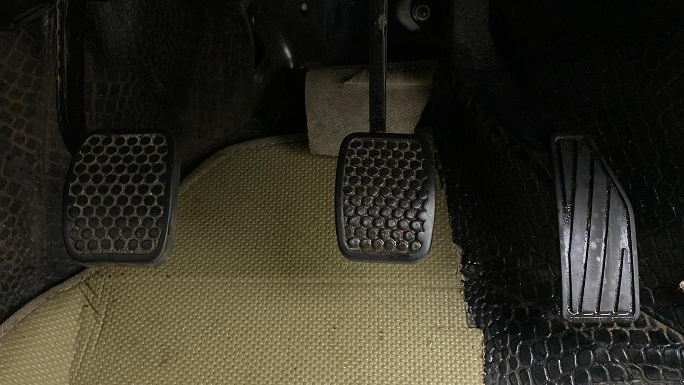 2019 Maruti Alto 800 LXI CNG, CNG, Manual, 34,317 km, Pedals