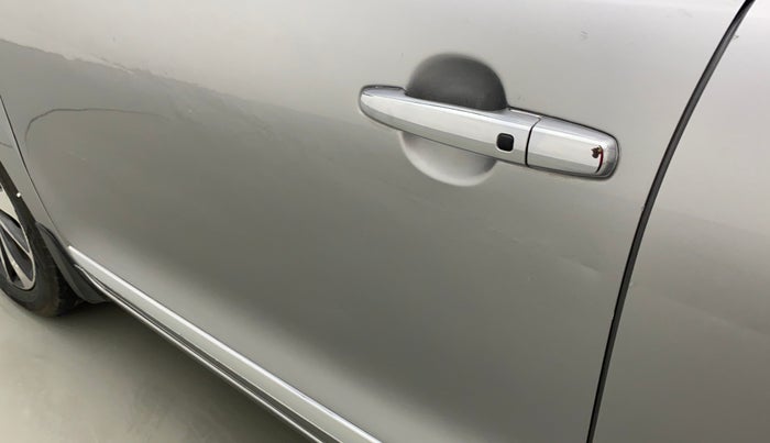 2019 Toyota Glanza G ISG, Petrol, Manual, 20,361 km, Front passenger door - Slightly dented