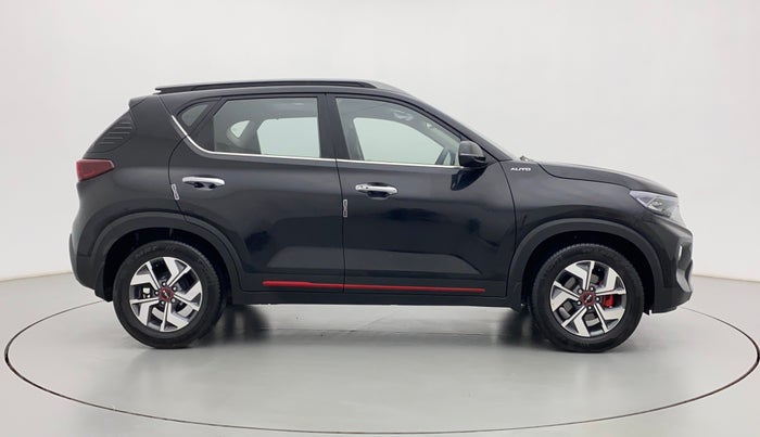 2022 KIA SONET GTX PLUS 1.5 AT, Diesel, Automatic, 27,166 km, Right Side View