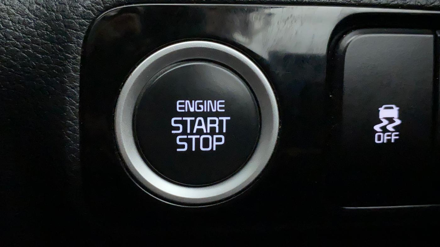 2022 KIA SONET GTX PLUS 1.5 AT, Diesel, Automatic, 27,166 km, Keyless Start/ Stop Button