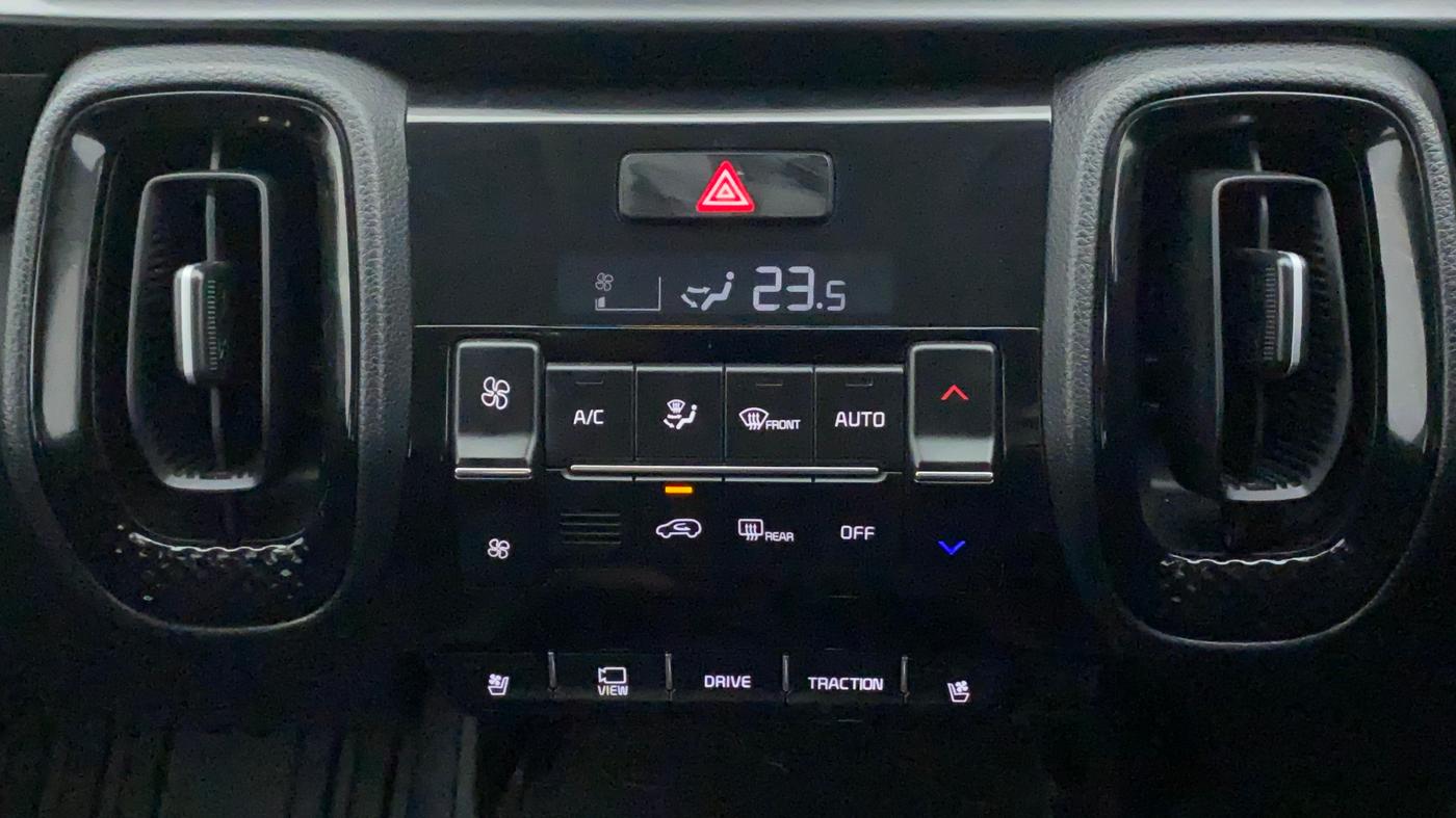 2022 KIA SONET GTX PLUS 1.5 AT, Diesel, Automatic, 27,166 km, Automatic Climate Control