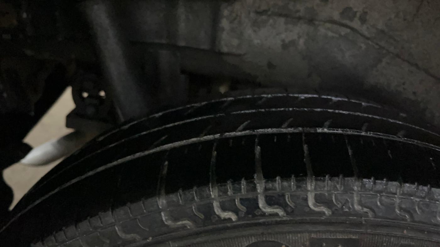 2014 Maruti Wagon R 1.0 LXI, Petrol, Manual, 87,492 km, Right Rear Tyre Tread