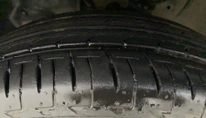 2017 Maruti IGNIS ZETA 1.2 AMT, Petrol, Automatic, 86,424 km, Left Front Tyre Tread